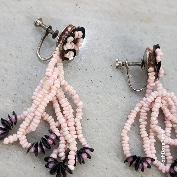 Vintage Pink Beaded Flower Dangle Earrings – 2" Screw Back - Picture 7 of 7